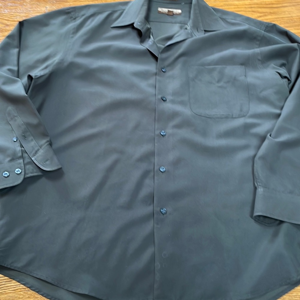59th Street Brownstone green men’s shirt, Large.